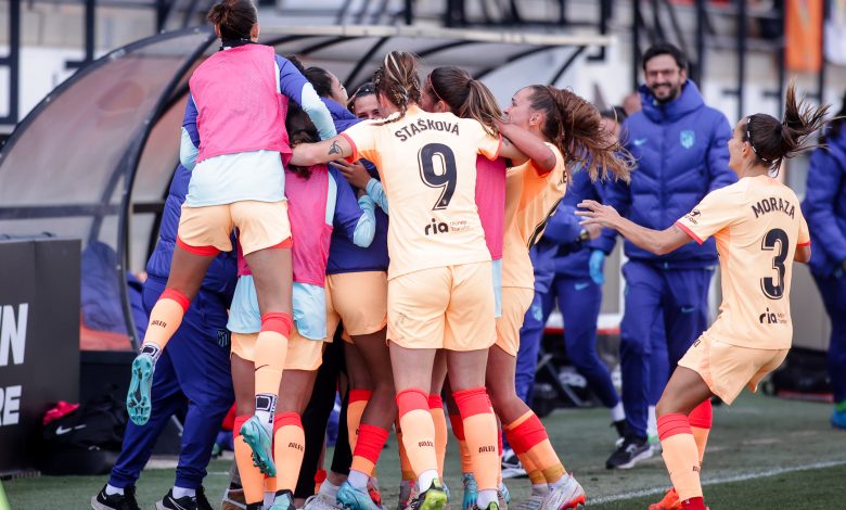 Celebración gol de Marta Cardona ante el Valencia