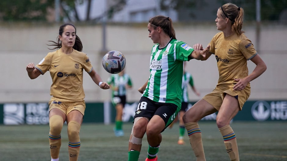 Imagen del partido de la primera vuelta entre Betis y Barça donde las culés ganaron por 0-3. Créditos: Web Real Betis