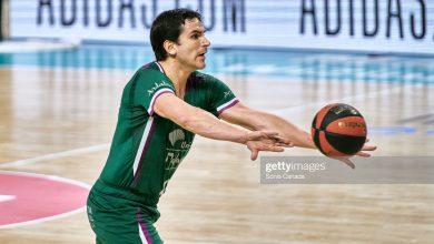 MADRID, SPAIN - DECEMBER 13: Carlos Suarez of Unicaja during the Liga ACB match between Real Madrid and Unicaja at Wizink Center on December 13, 2020 in Madrid, Spain. (Photo by Sonia Canada/Getty Images)