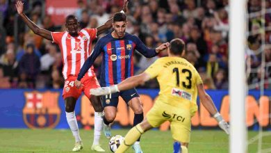 Barcelona's Spanish forward Ferran Torres (C) vies with Almeria's Guinean defender Houboulang Mendes (L) during the Spanish league football match between FC Barcelona and UD Almeria at the Camp Nou stadium in Barcelona on November 5, 2022. (Photo by Josep LAGO / AFP) (Photo by JOSEP LAGO/AFP via Getty Images)