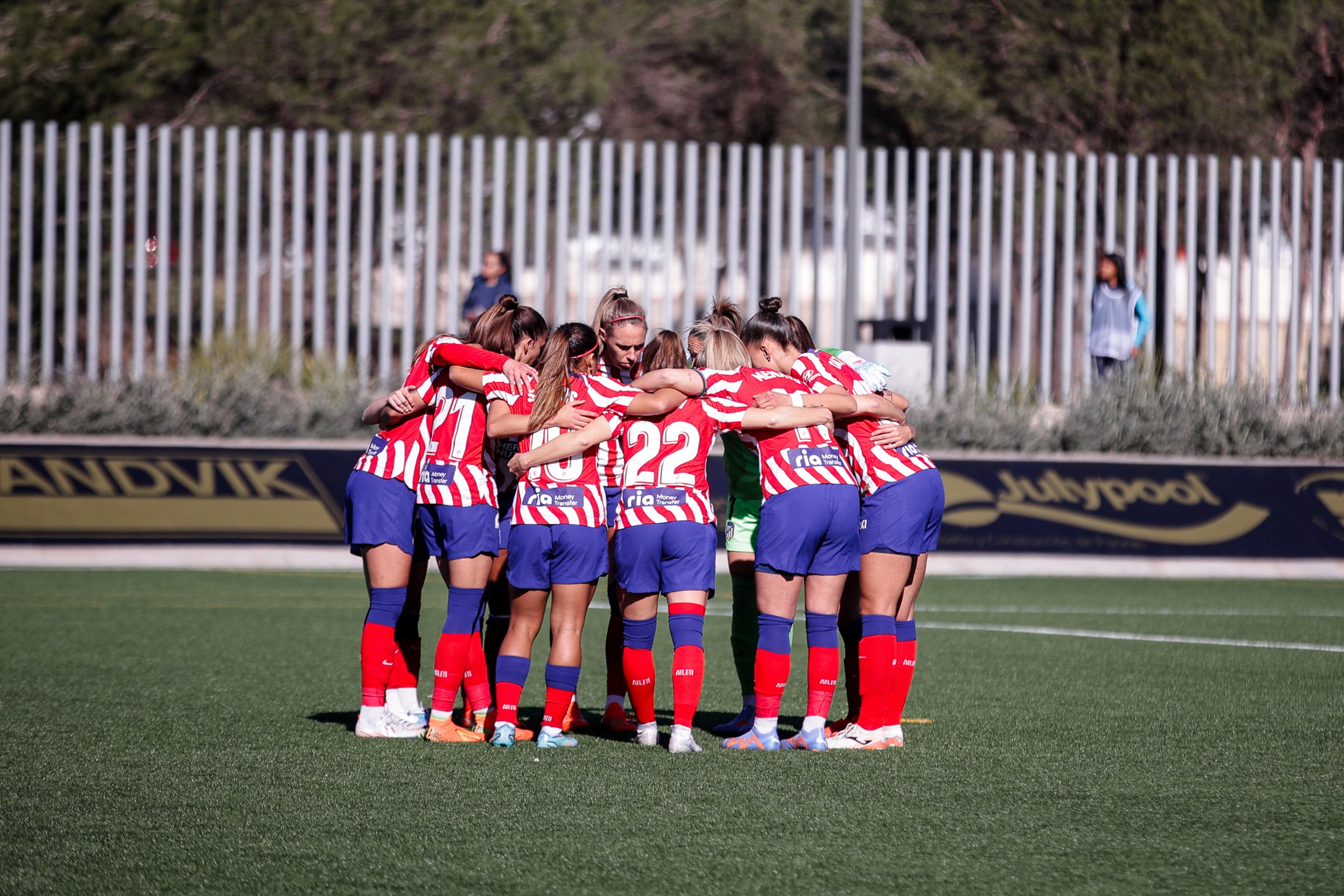 Atlético de Madrid Femenino en el Estadio Nuevo Colombino