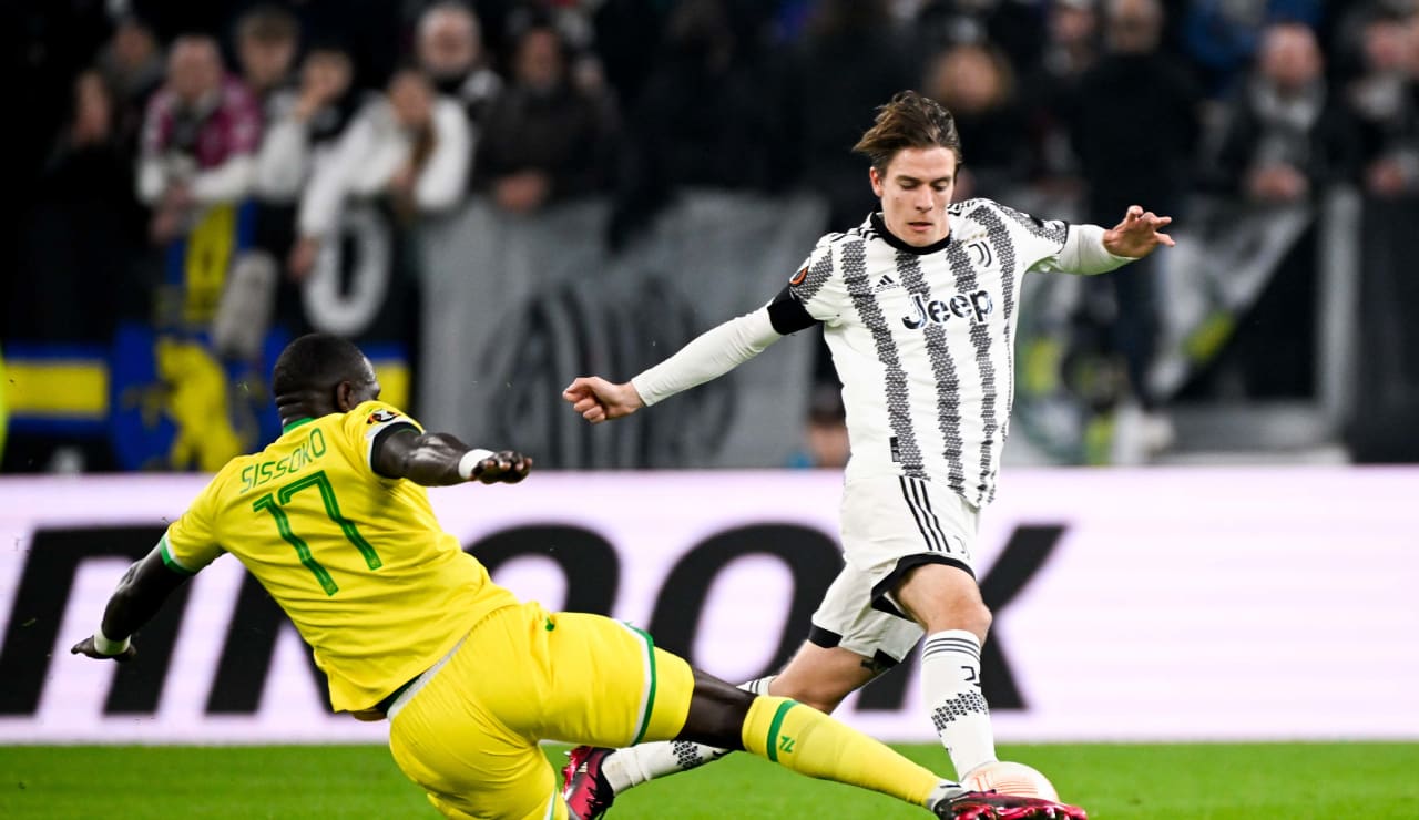 Fagioli y Sissoko en el encuentro de ida entre Juventus-Nantes