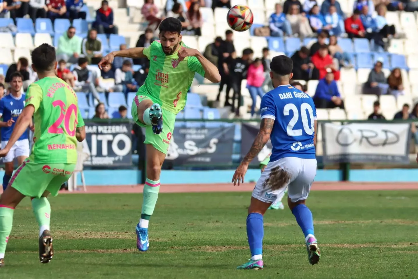 Juande despejado un balón