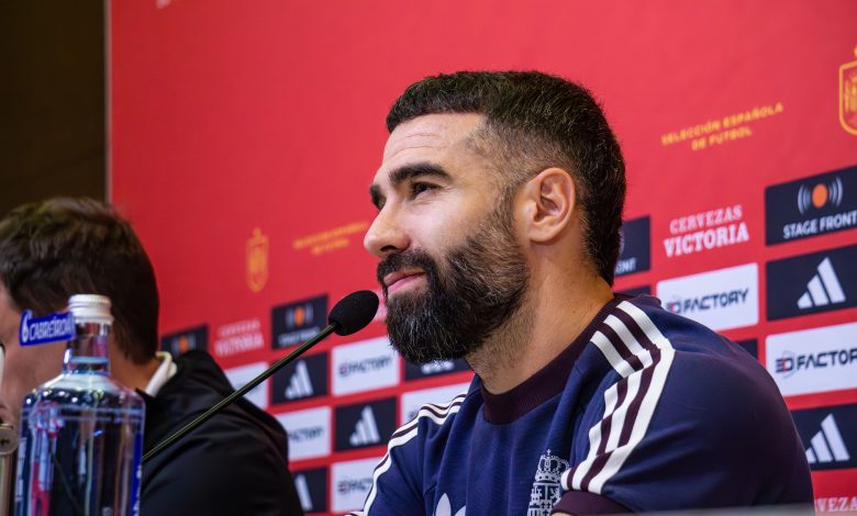 Selección Española - Dani Carvajal. Imagen vía: Alejandro del Barrio / VIP Deportivo.