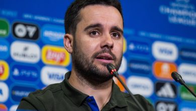 Joantan Giráldez en rueda de presna