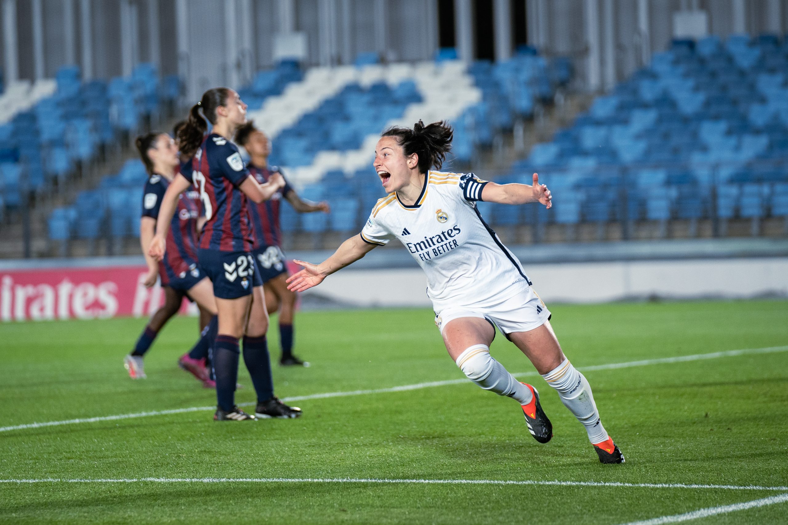 Real Madrid Femenino. Imagen vía: Alejandro Osado/ VIP Deportivo.