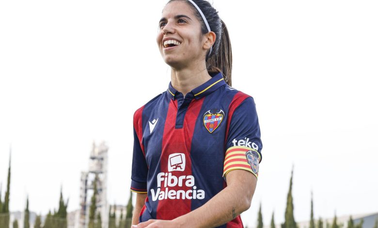Alba Redondo. Imagen vía: Levante UD.
