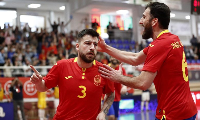 La Selección logra el pleno de victorias contra los lationamericanos, tras el 5-0 de Manzanares España derrotó a Paraguay 2-1 en Valdepeñas