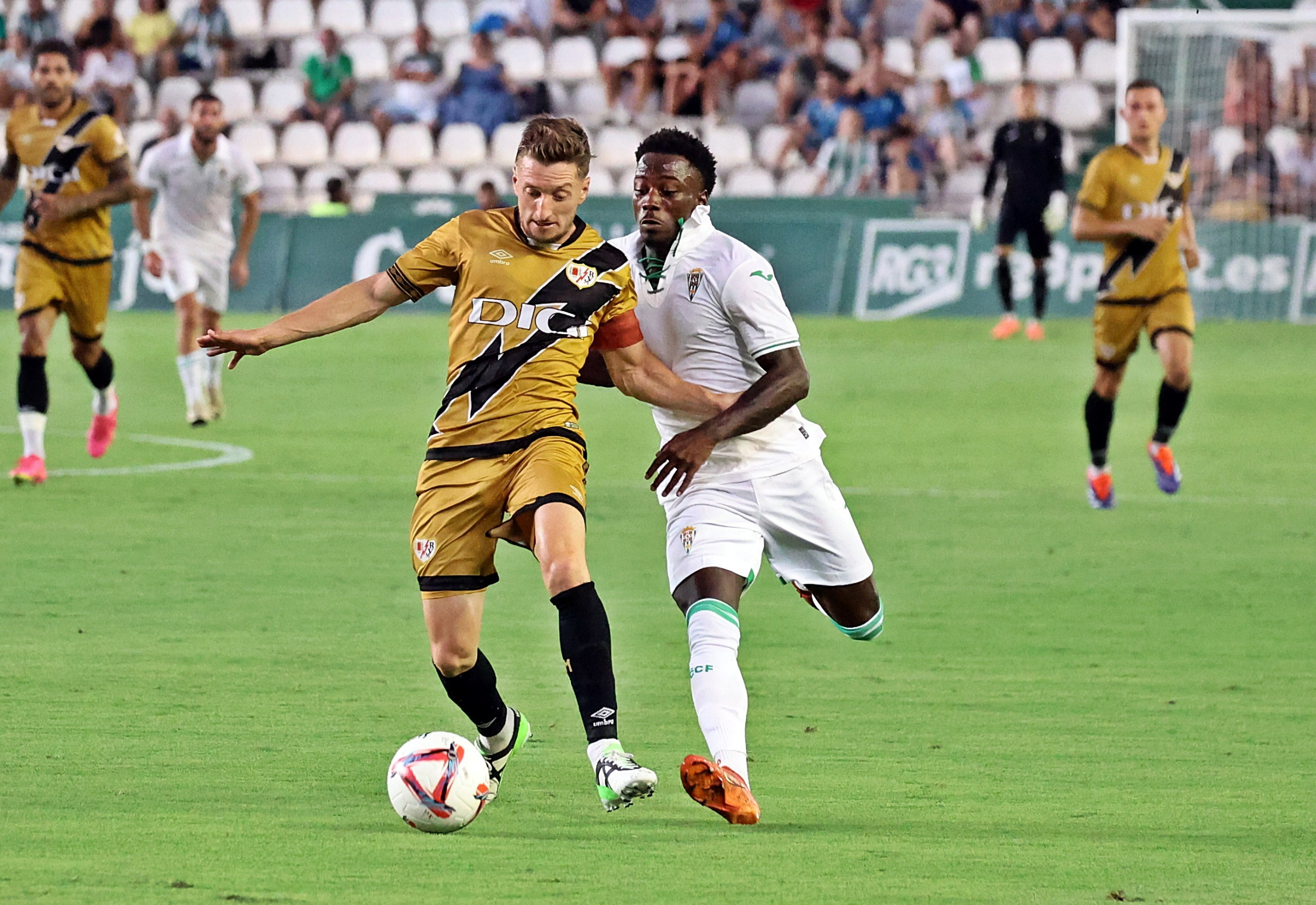 Córdoba CF. Rayo Vallecano. Trofeo Puertas de Córdoba.