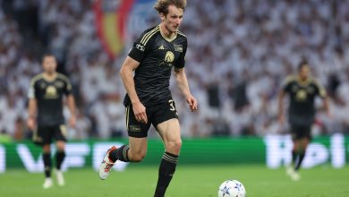 Alex Král jugando con el Unión Berlín en el Santiago Bernabéu