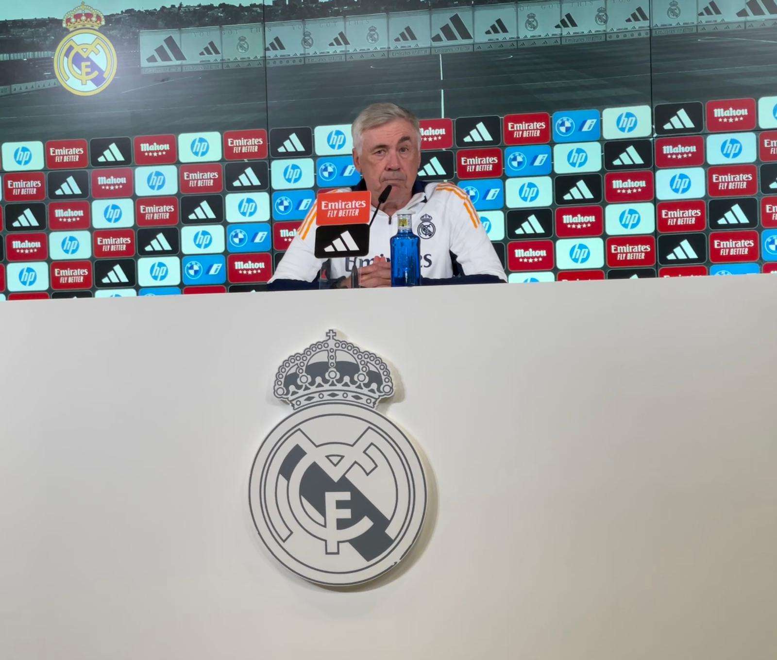 Carlo Ancelotti en la rueda de prensa previa al partido contra el Villarreal. Fuente: VIP Deportivo