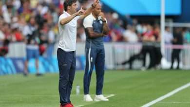 PARIS, FRANCE - AUGUST 09: Santi Denia, Head Coch of Team Spain gestures to his players during the Men's Gold Medal match between France and Spain during the Olympic Games Paris 2024 at Parc des Princes on August 09, 2024 in Paris, France. (Photo by Carl Recine/Getty Images)