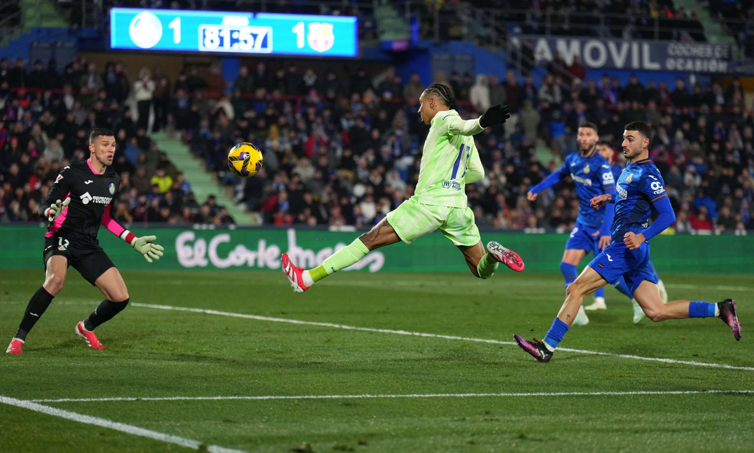 El Getafe frena al Barça