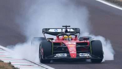 FIORANO MODENESE, ITALY - JANUARY 22: Lewis Hamilton of Great Britain driving the (44) Ferrari SF-23 locks a wheel under braking during his first official days as a Scuderia Ferrari F1 driver at Fiorano Circuit on January 22, 2025 in Fiorano Modenese, Italy. (Photo by Clive Rose/Getty Images)