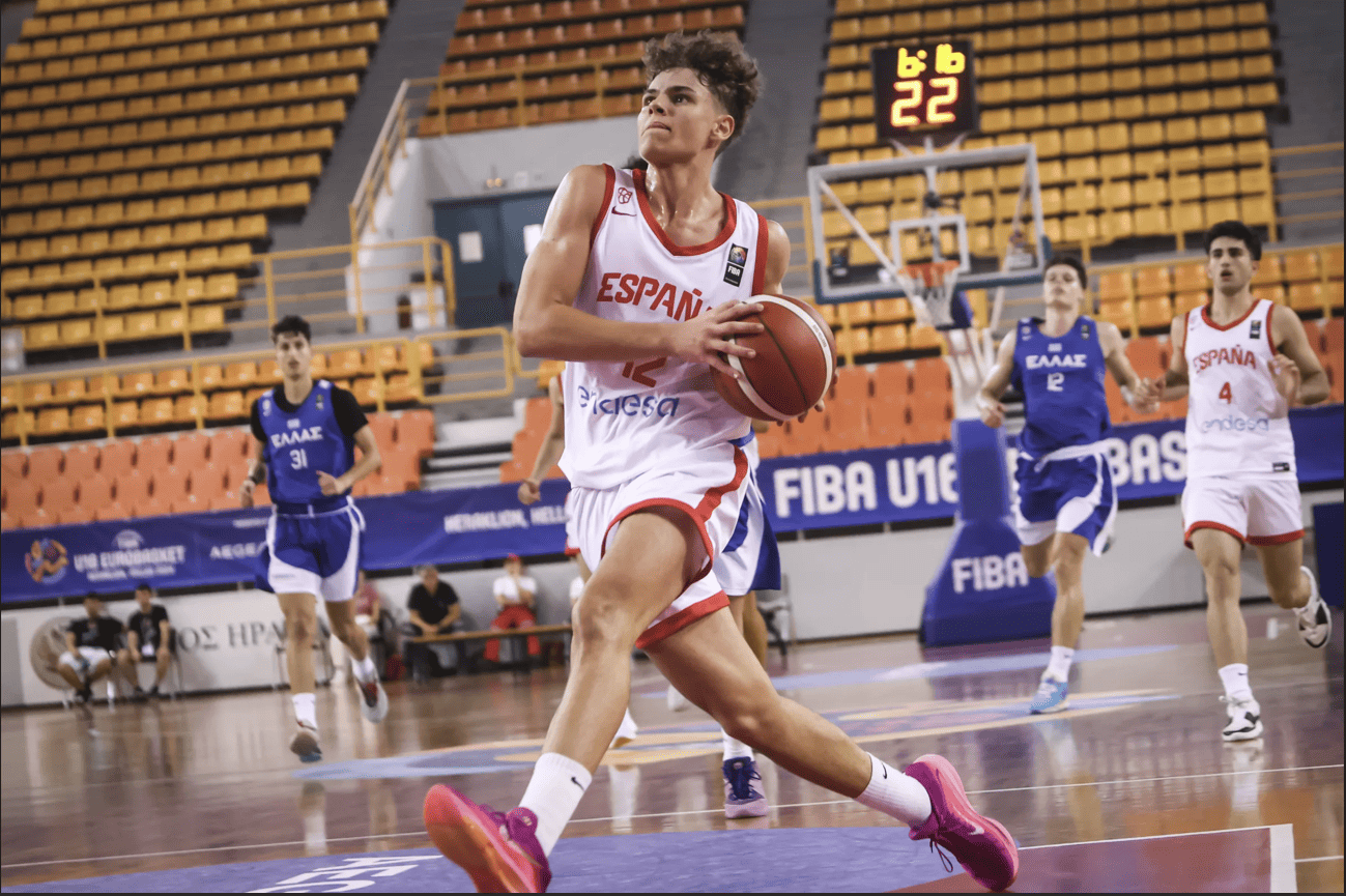 Marcos Zurita en el U16/ via FIBA