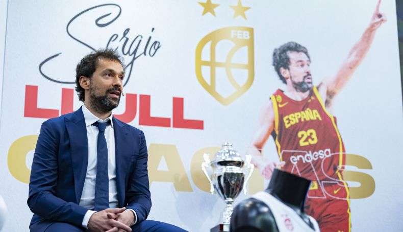 La Selección Española de Baloncesto dice adiós a Sergi Llull