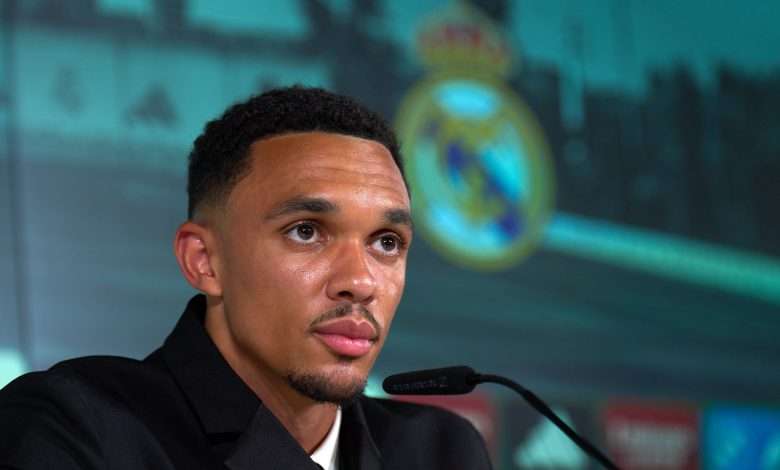 Trent Alexander-Arnold en su acto de presentación como nuevo fichaje del Real Madrid
