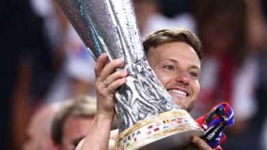 BUDAPEST, HUNGARY - MAY 31: Ivan Rakitic of Sevilla FC holds the winners trophy after the UEFA Europa League 2022/23 final match between Sevilla FC and AS Roma at Puskas Arena on May 31, 2023 in Budapest, Hungary.
