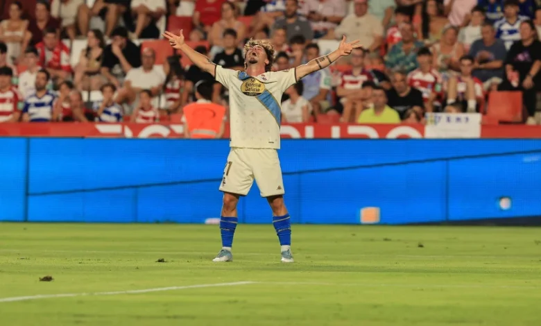 Mario Soriano celebrando el gol.