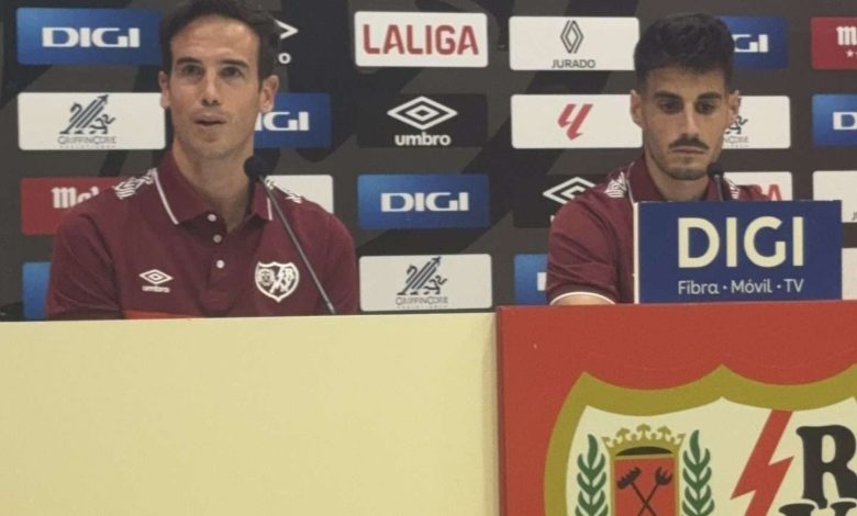 Iñigo Perez y Oscar Valentin en rueda de prensa