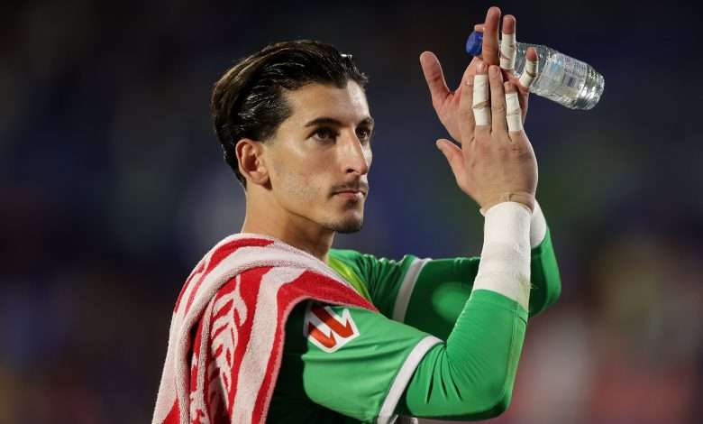 Goalkeeper Daniel Cárdenas of Rayo Vallecano de Madrid acknowledges the audience after the La Liga match between Getafe CF and Rayo Vallecano de Madrid at Coliseum on August 24, 2024 in Getafe, Spain. (Photo by Gonzalo Arroyo Moreno/Getty Images)