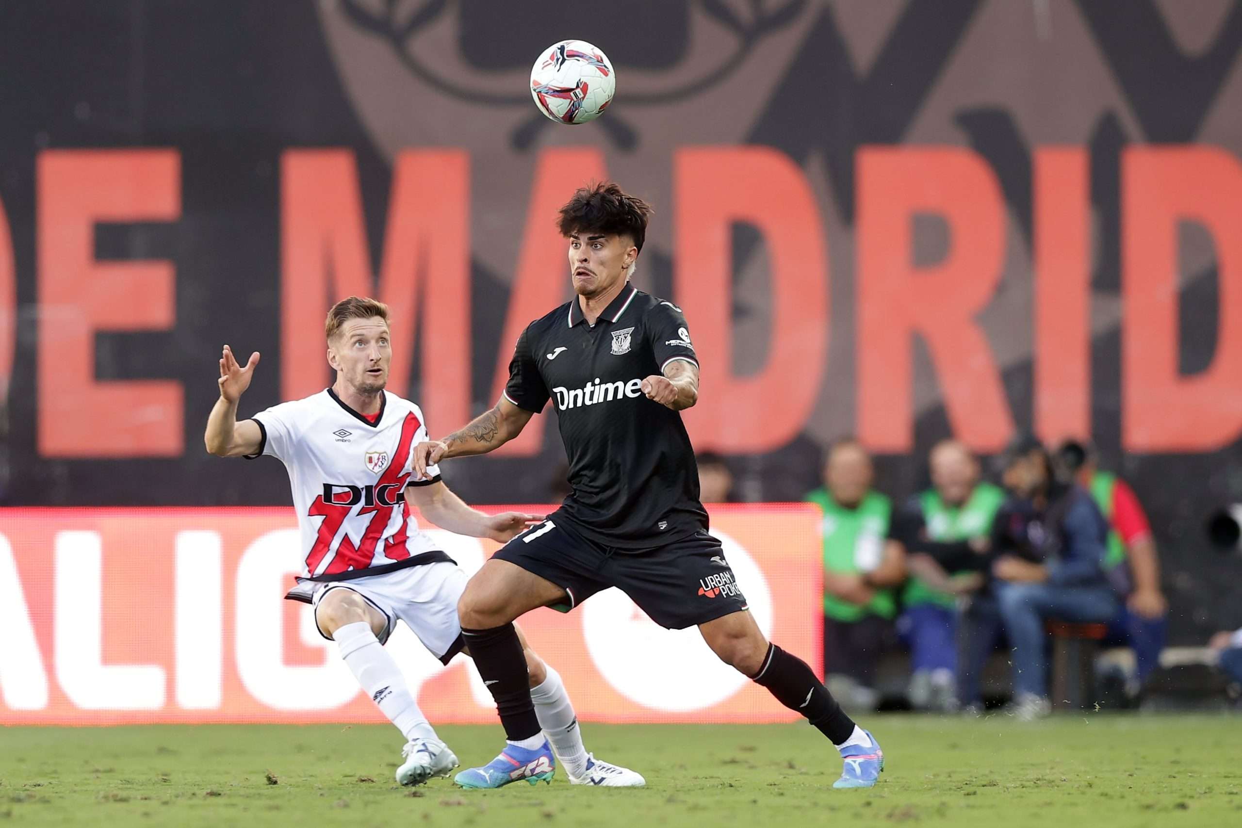 Ivan Balliu (L) of Rayo Vallecano de Madrid competes for the ball with Juan Cruz (R) of Club Deportivo Leganés during the LaLiga match between Rayo Vallecano and CD Leganes at Estadio de Vallecas on September 28, 2024 in Madrid, Spain. (Photo by Gonzalo Arroyo Moreno/Getty Images)