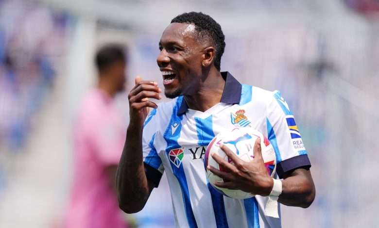 Sheraldo Becker of Real Sociedad reacts during the LaLiga EA Sports match between Real Sociedad and UD Las Palmas at Reale Arena on May 04, 2024 in San Sebastian, Spain. (Photo by Juan Manuel Serrano Arce/Getty Images)