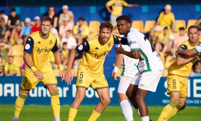El Alcorcón empata 1-1 ante el Juventud Torremolinos