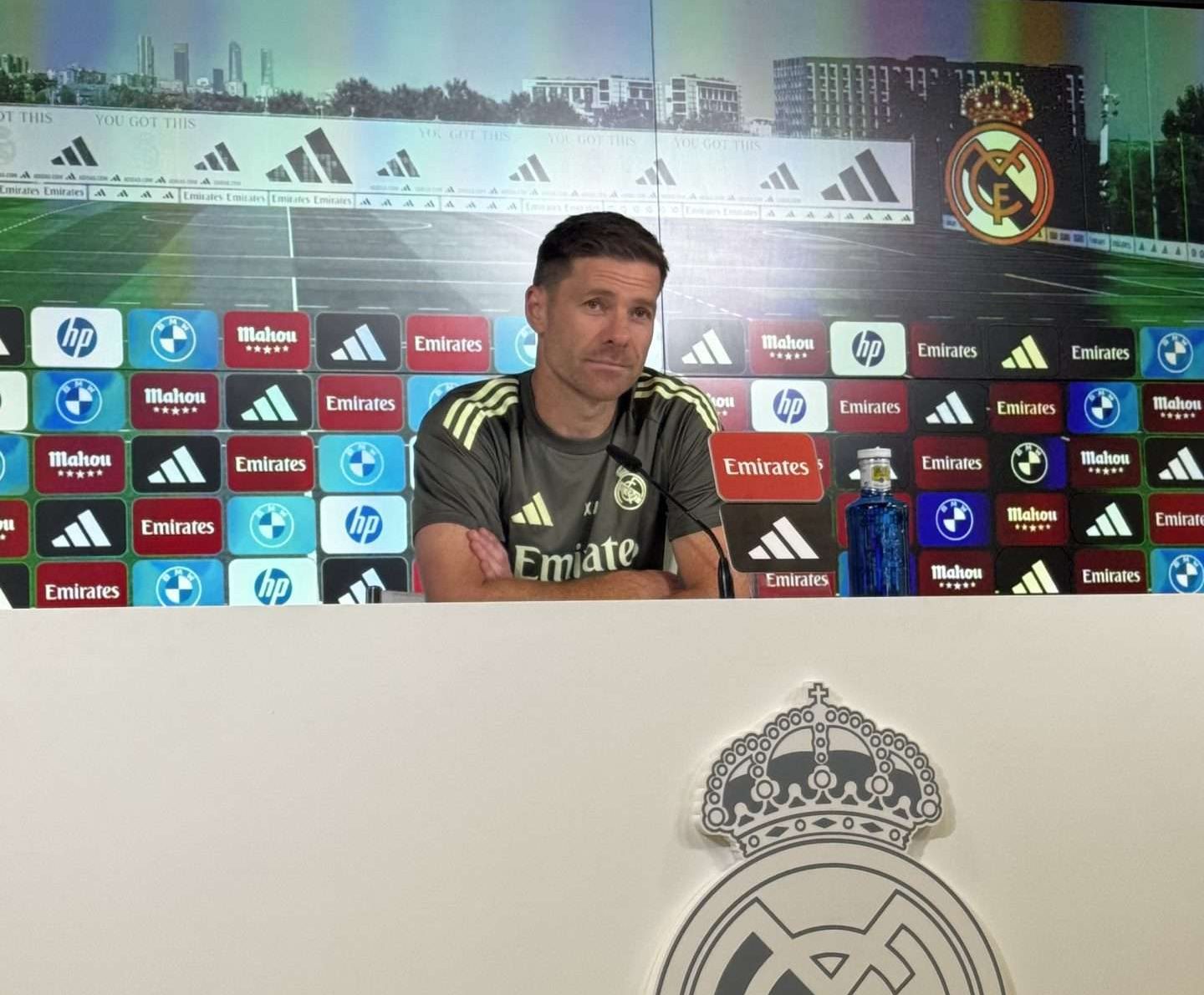 Xabi Alonso en rueda de prensa