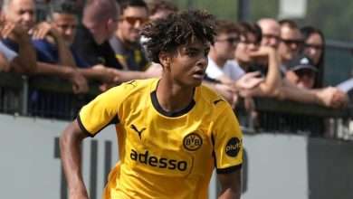 Mathis Albert en su debut en UEFA Youth League