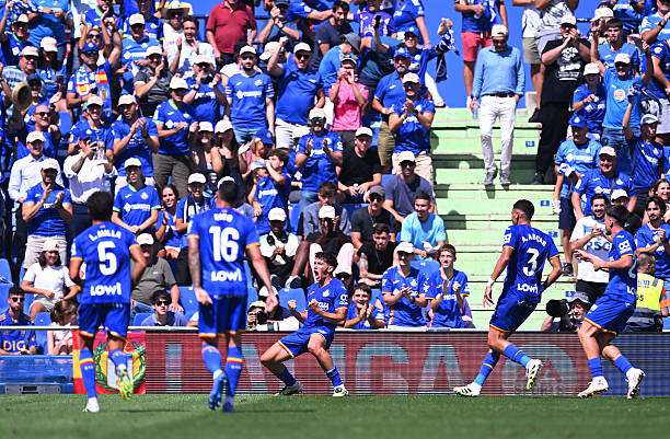 GETAFE, SPAIN - SEPTEMBER 13: Mario Martin of Getafe CF celebrates scoring his team's first goal during the LaLiga EA Sports match between Getafe CF and Real Oviedo at Coliseum Alfonso Perez on September 13, 2025 in Getafe, Spain. (Photo by Denis Doyle/Getty Images)