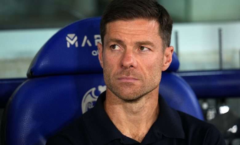 Xabi Alonso durante el partido entre el Levante y el Real Madrid
