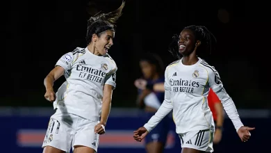 Las jugadoras del Real Madrid celebran el triunfo conseguido en París
