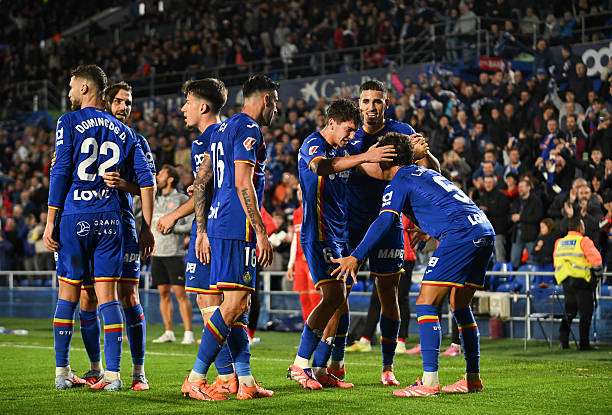 GETAFE, SPAIN - OCTOBER 31: Mario Martín of Getafe CFcelebrates scoring his team's opening goal during the LaLiga EA Sports match between Getafe CF and Girona FC at Coliseum Alfonso Perez on October 31, 2025 in Getafe, Spain. (Photo by Denis Doyle/Getty Images)