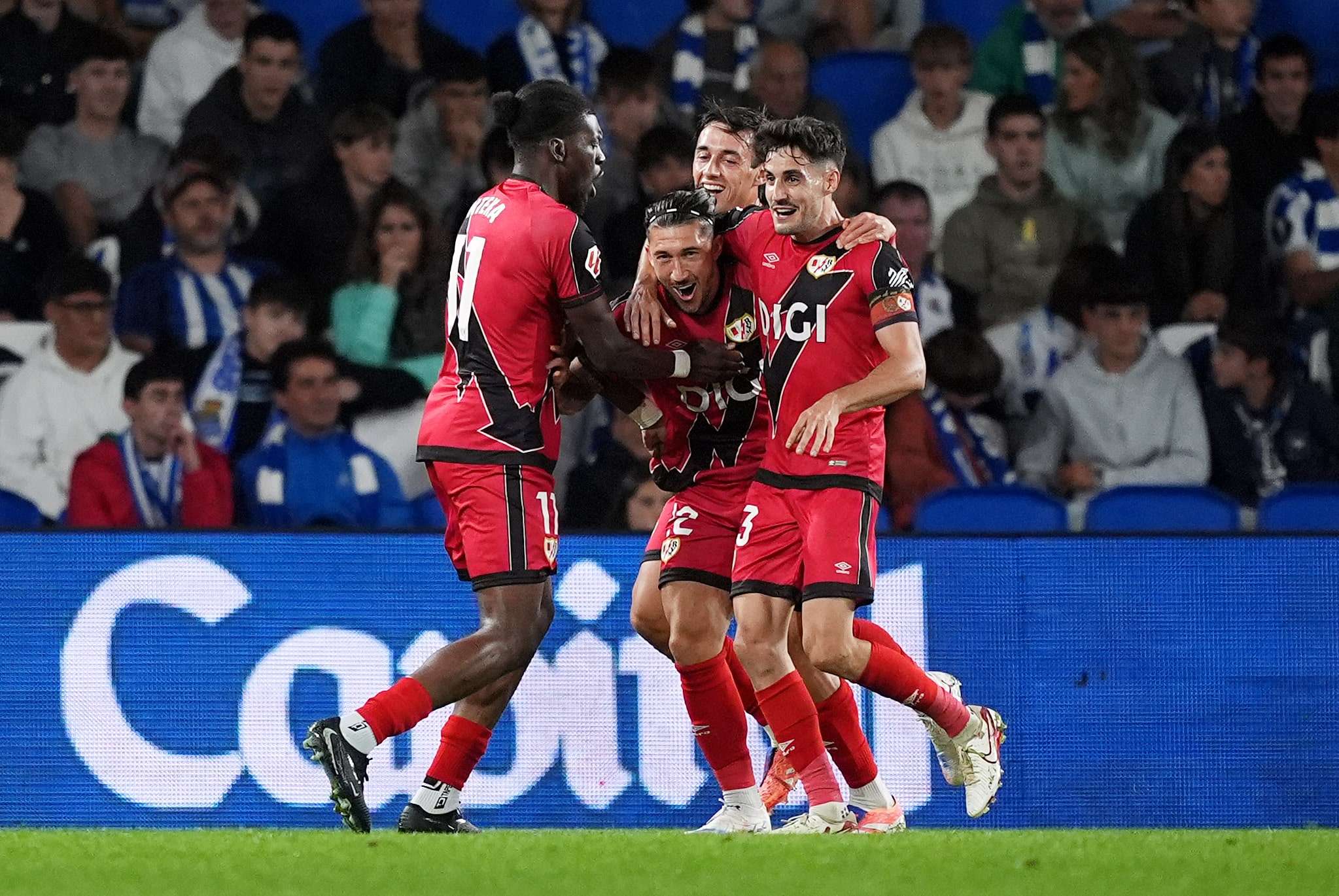 El Rayo se lleva los tres puntos en Anoeta