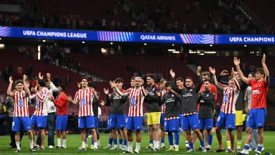 Players of Atletico de Madrid acknowledge the fans after confirming their progression to the semi finals in the UEFA Champions League 2025/26 Quarter-Final Second Leg match between Club Atlético de Madrid and FC Barcelona at Riyadh Air Metropolitano on April 14, 2026 in Madrid, Spain. (Photo by Denis Doyle/Getty Images)