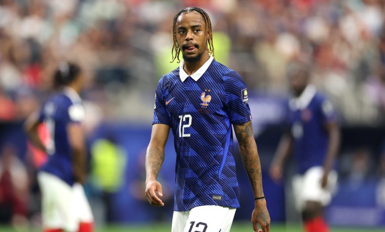 Barcola apunta a Liverpool.