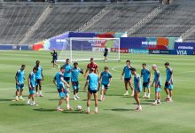 La Roja vuelve a escena tras tocar la gloria